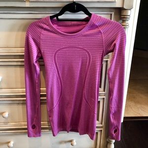 Lululemon long sleeve top